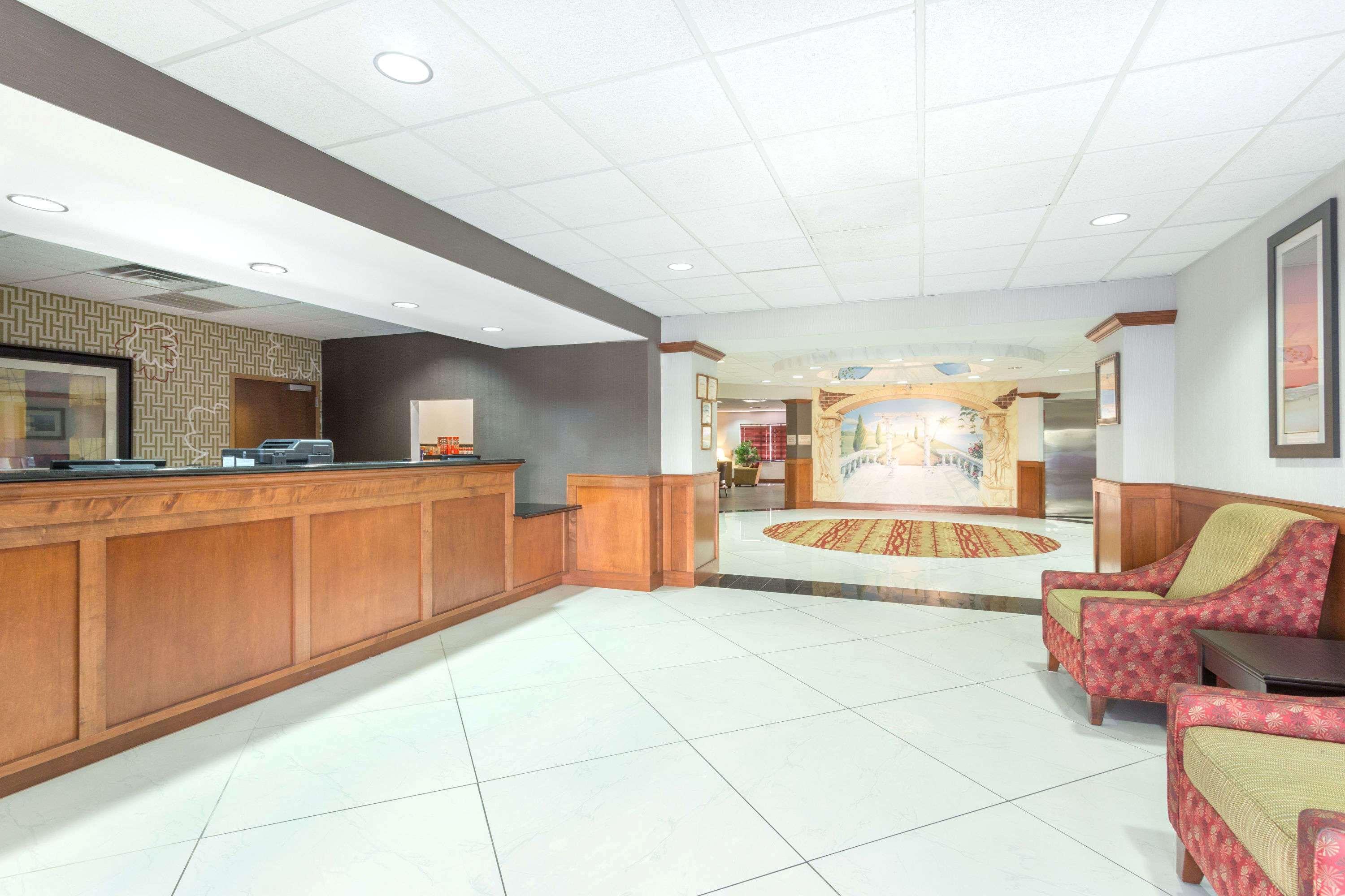 Hawthorn Extended Stay By Wyndham Kingsland Exterior photo